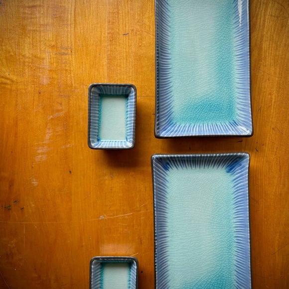 Vintage Sushi Set in Blues